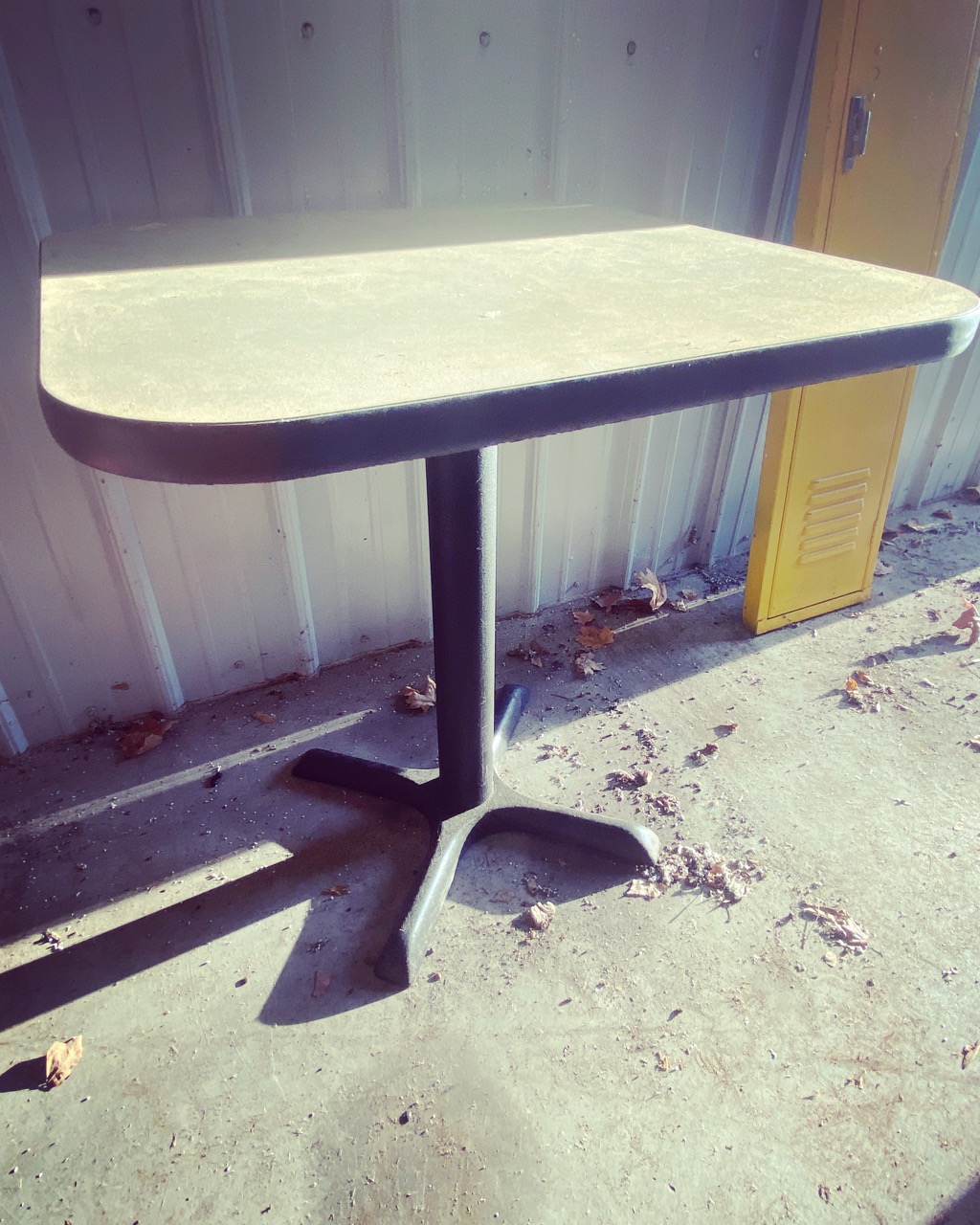 Heavy duty metal table base